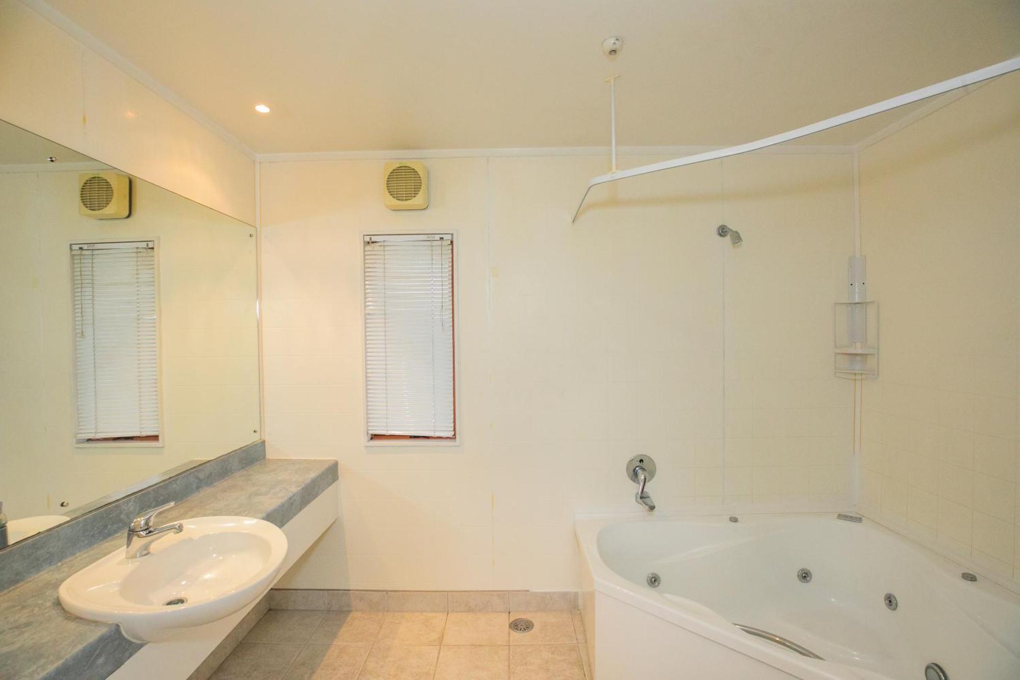 Albany Executive Motor Inn Limited Окленд Экстерьер фото